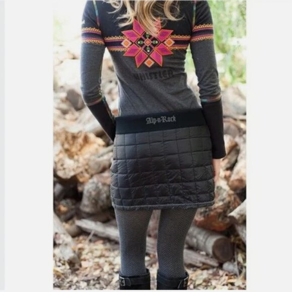 Alp N Rock Dresses & Skirts - Alp N Rock NWT Urban Mini Skirt Quilted Down Puffer Sz 4 Side Zip Outdoor Active